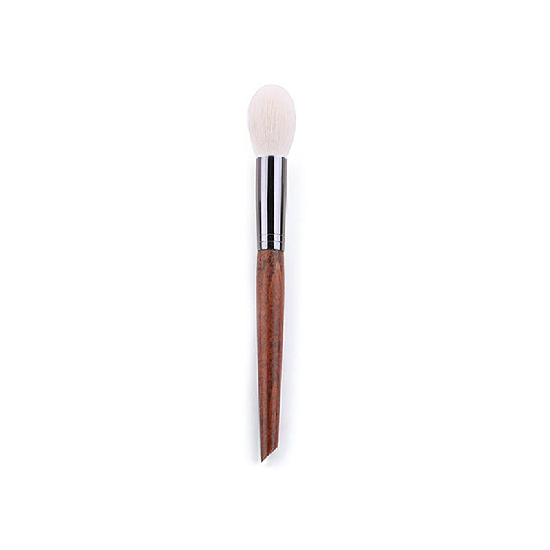  Multifunctional Makeup Brush